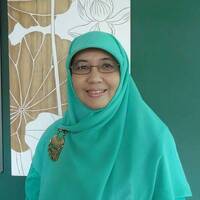 2016-10-04 Topik Idola - Narasumber Elin Driana by Radio Idola Semarang