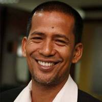 2016-09-08 Topik Idola - Narasumber Prof Saldi Isra by Radio Idola Semarang