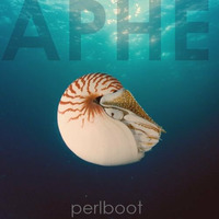 Perlboot by Aphe Affemitph