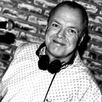 Bully - Radio &amp; Mixes