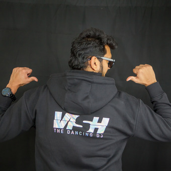 VISH- The Dancing DJ