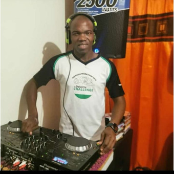 DJ Komza