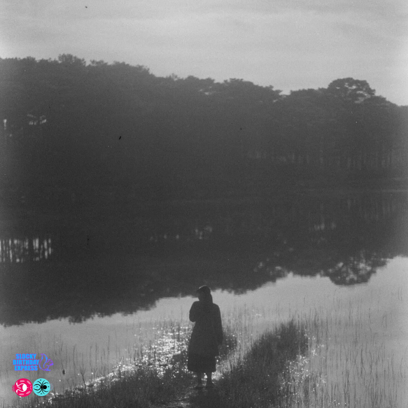 EXPERIMENTAL, ACID & NOISE // THE END DWELLS IN US ALL - MYKX (SIDE B) EXPERIMENTAL, ACID & NOISE // THE END DWELLS IN US ALL - MYKX (SIDE B)