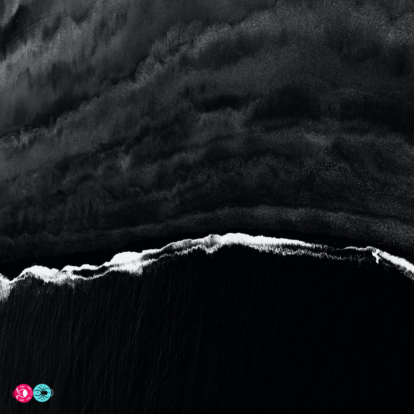 DARK DISCO // TECHNO // EBM ::: EBM WORLDWIDE BENEFIT FOR DJ NOIZE SHOCK - MYKX (SIDE B) DARK DISCO // TECHNO // EBM ::: EBM WORLDWIDE BENEFIT FOR DJ NOIZE SHOCK - MYKX (SIDE B)