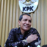 2016-11-15 Topik Idola - Narasumber Pahala Nainggolan by Radio Idola Semarang