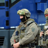 Der Staat als „Gefährder“ - Zur Verschärfung des Polizeirechts by linХХnet