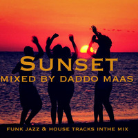 Sunset by Daddo Maas