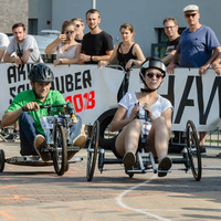 Fast &amp; Frisian gewinnen Akkuschrauberrennen by HAWK Radio
