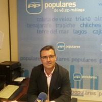RP PP Vélez Málaga 2016-09-16 | Manuel Gutiérrez denuncia situación económica en el Ayuntamiento. by ppvelezmalaga