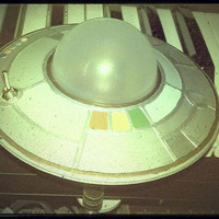 hands on Kosmos Sound UFO Demo by Peeter Artie
