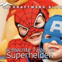 Schlechte Tage für Superhelden [#0331] @Kraftwerk_MaxFichtner by Max Fichtner (de)
