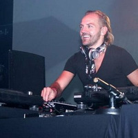 Sven Vath - Live @ Space Closing Party 2000 Ibiza by sirArthur