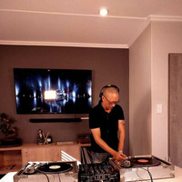Vinyl Mix by DJ Naid 11 August 2023 by DJ Naid