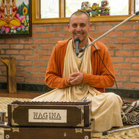 Activismo y conciencia espiritual -  Sripad Bhakti Raksak Tirtha Maharaj by Oficina Vrinda Bogotá