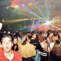 DJ Shaun Lever -   A Bleepy 90s Rave Mix (THIS ONES A BELTER ) !!! by FATBOY SKIN