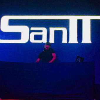 Santosh Gautam (DJ SaNTT)