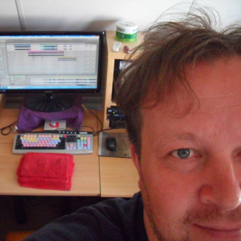 Arjan van der Paauw (Mixer voor DMC, NPO Radio 6, Radio Veronica, Radio 10)