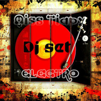 ELectRO ClaSh PODCAST 2011 by Miss Tiapy
