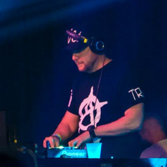 DJ Icey