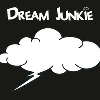 Dream Junkie pres Trade Winds - Earth-Grazing Fireballs (Original Mix) by Dream Junkie