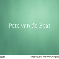 Tiefbasstauchen im Sonnenuntergang by Pete van de Beat
