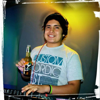 DJ. Calos
