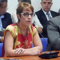 Gabriela Burgos - Diputada Nacional - Ley de Responsabilidad Parental by unjuradio04