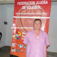 Alberto Guevara - Presidente Federación Jujeña de Vóley - Viaje a Chaco seleccionado femenino Sub-13  by unjuradio04