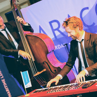 Allround jazz duo met piano en contrabas