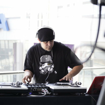 DJ Chuck1