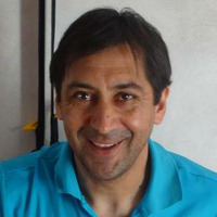 Profesor Hugo Flores - Gimnasio de Neurociencia by El Esquiú