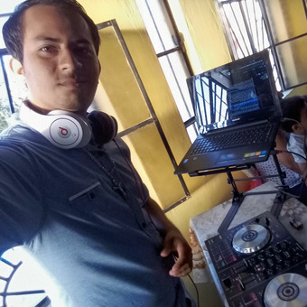 DJ Angel Palacios