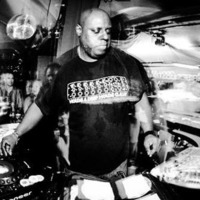 Tony Humphries Kiss Mastermix 1988 by Gee2p