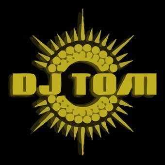DJ TOM