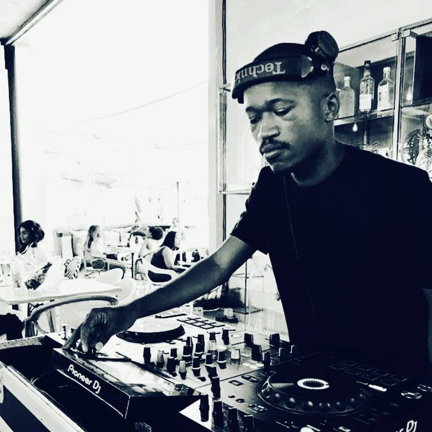 Eargasm Sessions mixed by Immunity cover