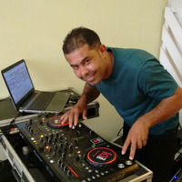 ROGER E MC BIANCA TUDO NO SIGILO NEUTRA LIGHT VS DJ SOMBRA EXTENDED 150 by DJ SOMBRA OFICIAL