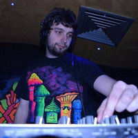 Mozza DJ Set at Chaotic Beats Birthday Party (2014) by Mozza (Transcape Records / Global Sect Music)