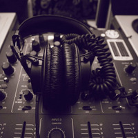 PODCAST 02 - After Party mix 2 &quot;Sunday in the mix&quot; (Minimal-Dub tech) by Mike Skoëll