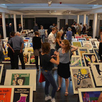 Sammlung Buttler: Eine große, aufgerollte Schatztruhe by HAWK Radio