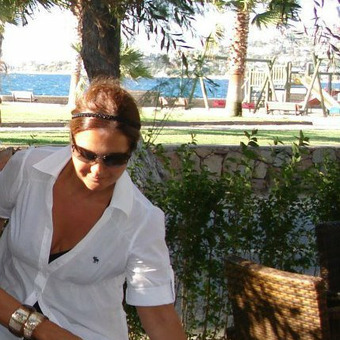 H&uuml;lya Caferzade