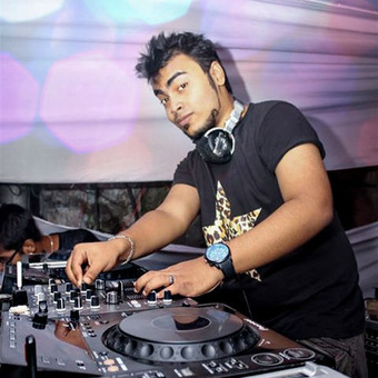 R&agrave;ĵ NiśșHǿ