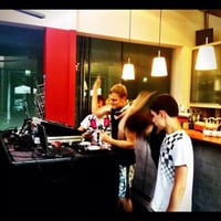 Circleshow #006 by Circleshow