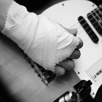 La Mano de Parisí presenta Mistakes by La Musique