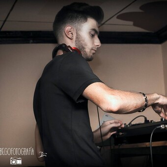 Adrian Chacon (Dj A.C.E.)