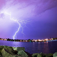 Nino Endorphino - Sommergewitter by Tobi Stroessner (Nino Endorphino/ Beatkind)