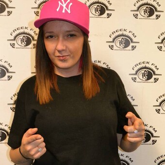 Lady S Feminine Pressure 